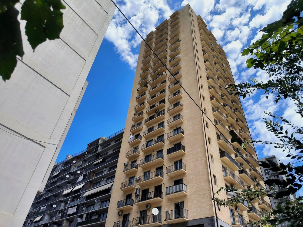 Tsotne Dadiani St, 7d, 7b