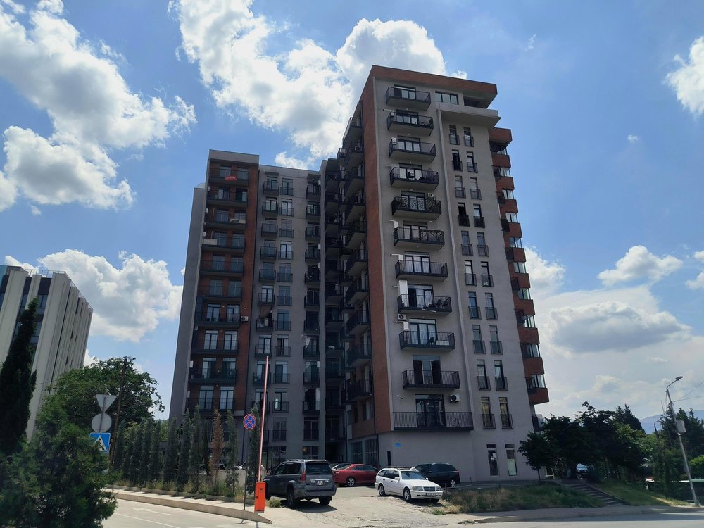 Grigol Lortkipanidze St, 1a