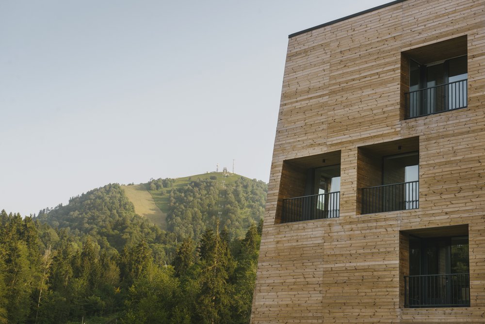 Kokhta-Mitarbi Resort