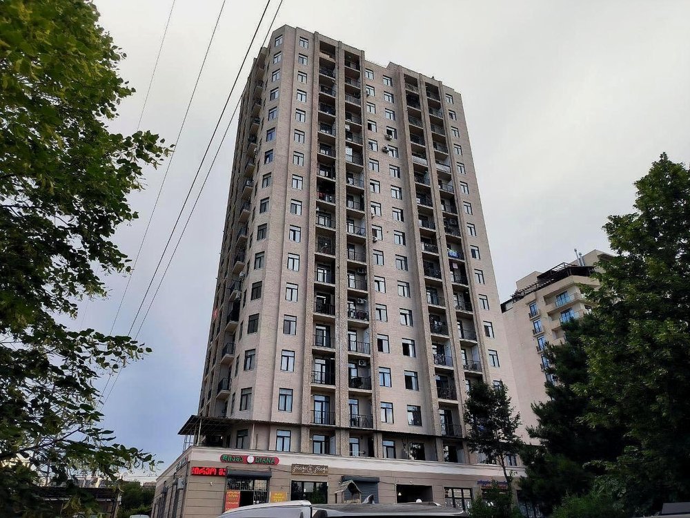Parnavaz Mepe Ave, 12