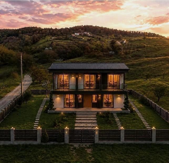 Kiketi Residence
